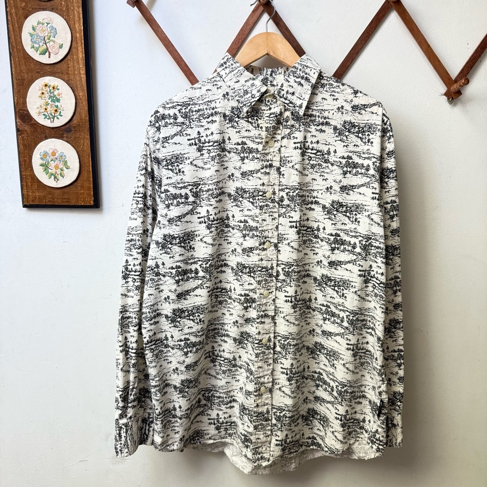 Vintage Black and White Equestrian Horse Forest Patterned Shirt